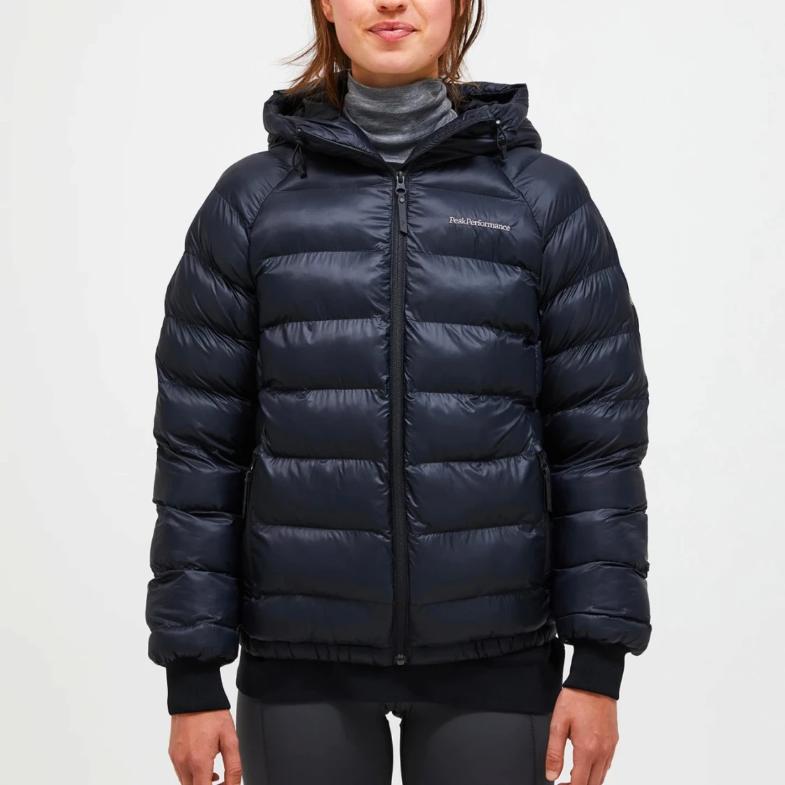 Svart dunjacka  Peak Performance