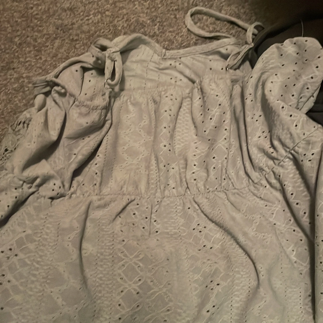 Ljusgrönt linne från Shein - 3