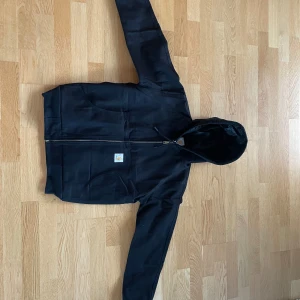 Carhartt jacka svart - Carhartt reworked active jacket - black 