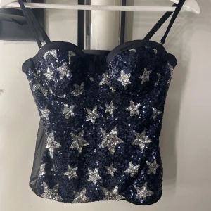 Intimissimi topp - Så snygg intimissimi korsett topp!! Nyskick!