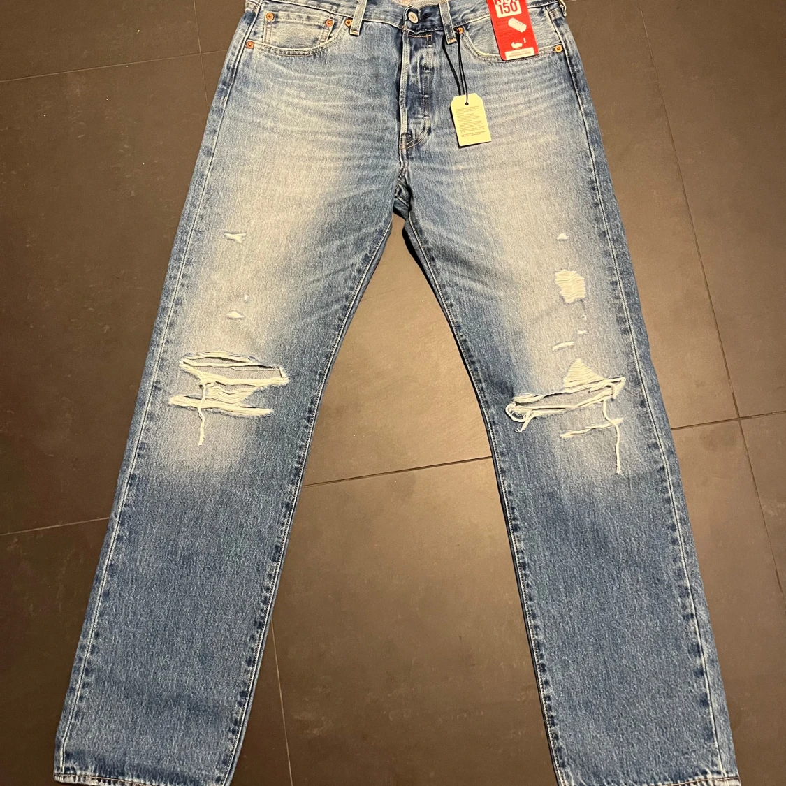 Helt nya Levis 501 jeans i ljusblå denim - 1