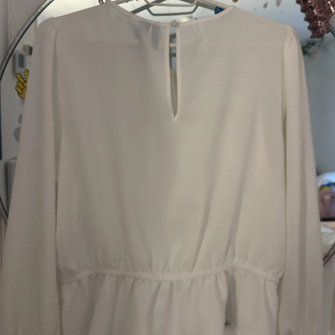 Vit blus från vero moda!! - 1