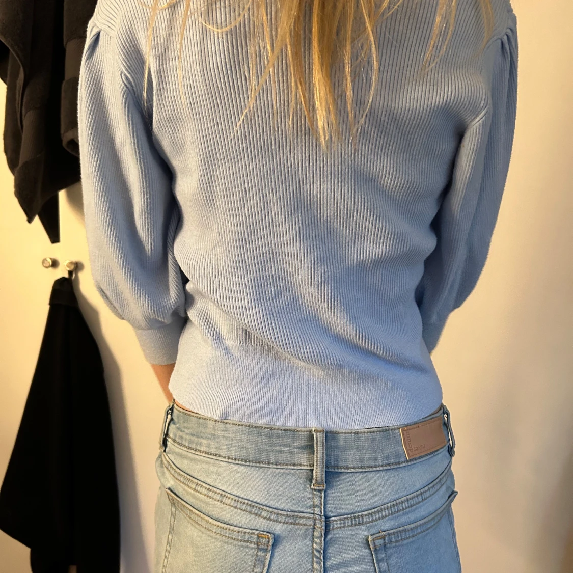 Ljusblå ribbad kofta - 2