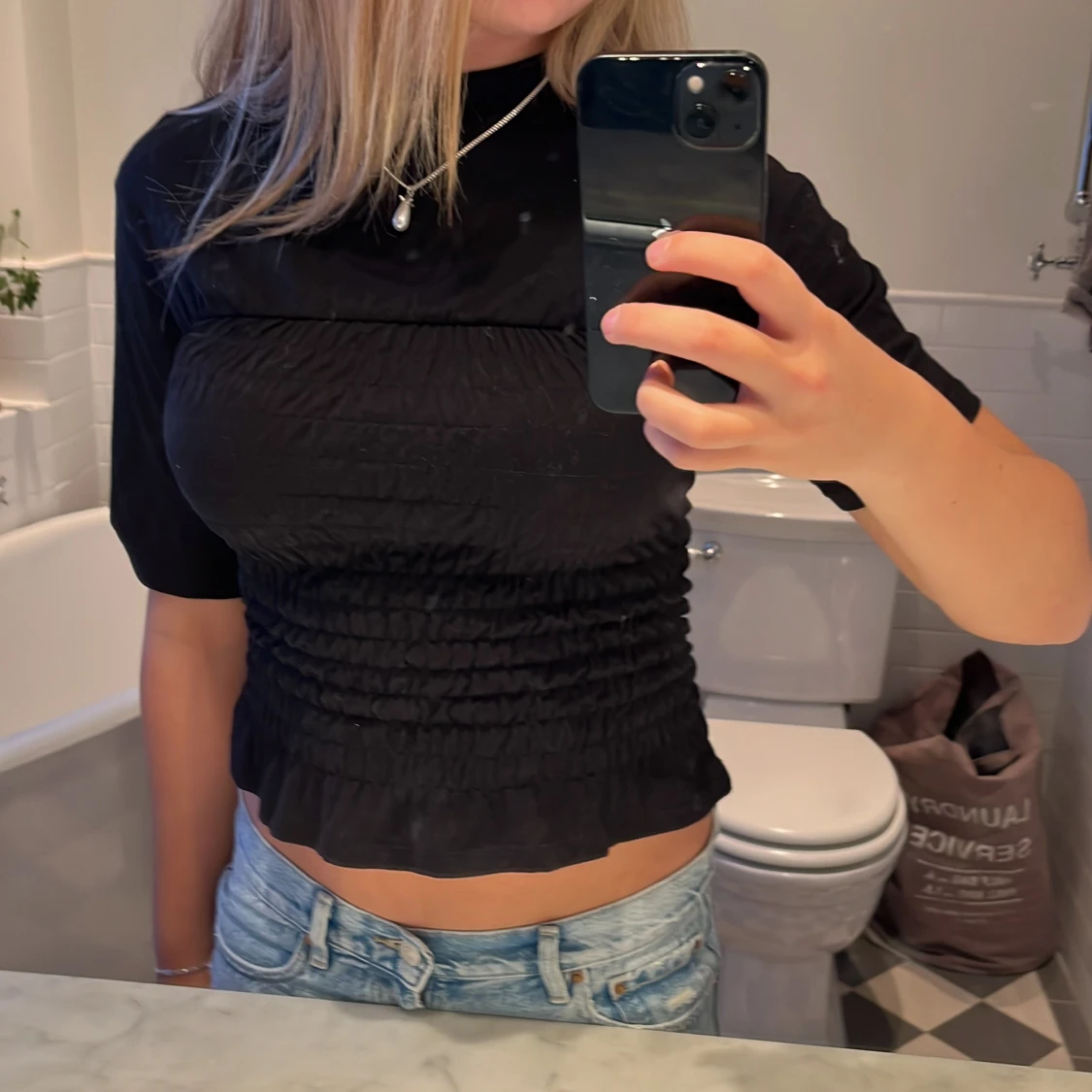 Svart ribbad topp - 1