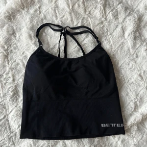 Rockaway sportsbra - Från Betterbodies. Storlek M. 