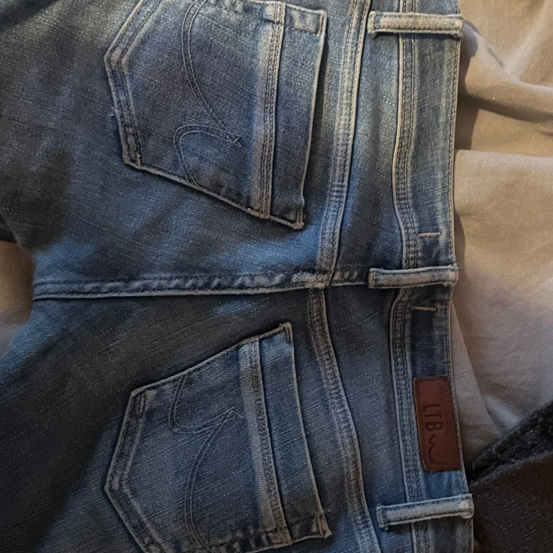 Blå jeans från LTB - 92