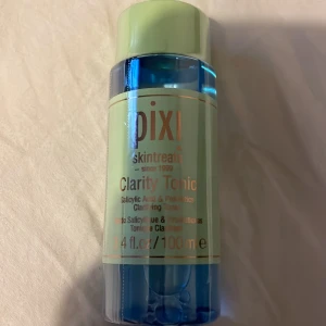 Säljer oöppnad pixi toner - Köpt nyligen men aldrig använt den skriv privat om frågor❤️