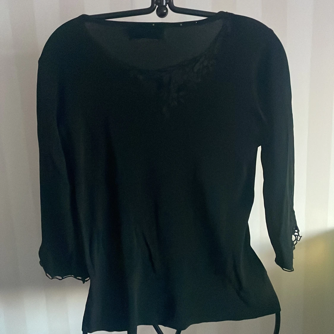 Svart topp från MICHA st. M - 91