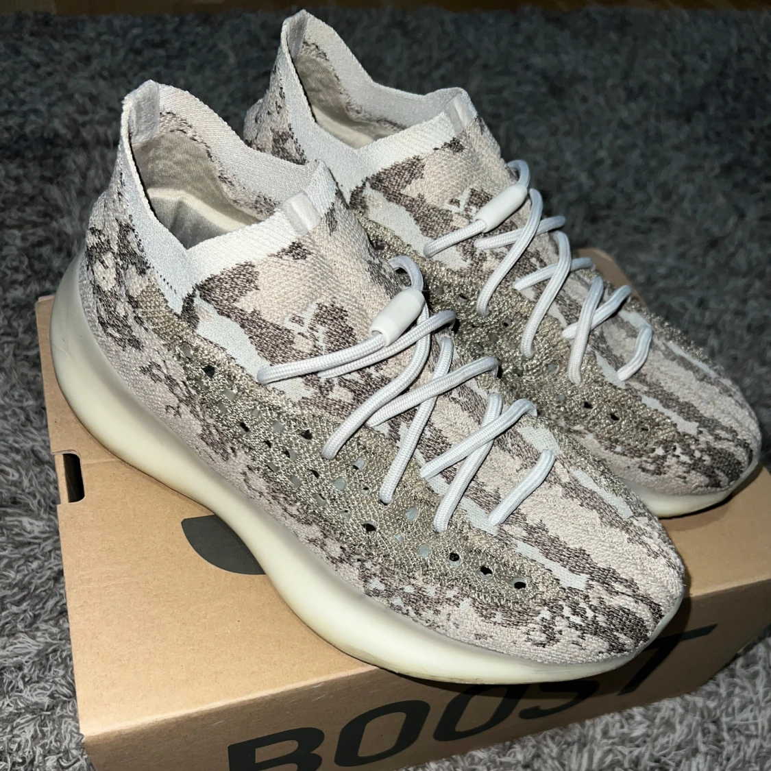 Yeezy Boost 380 - 91