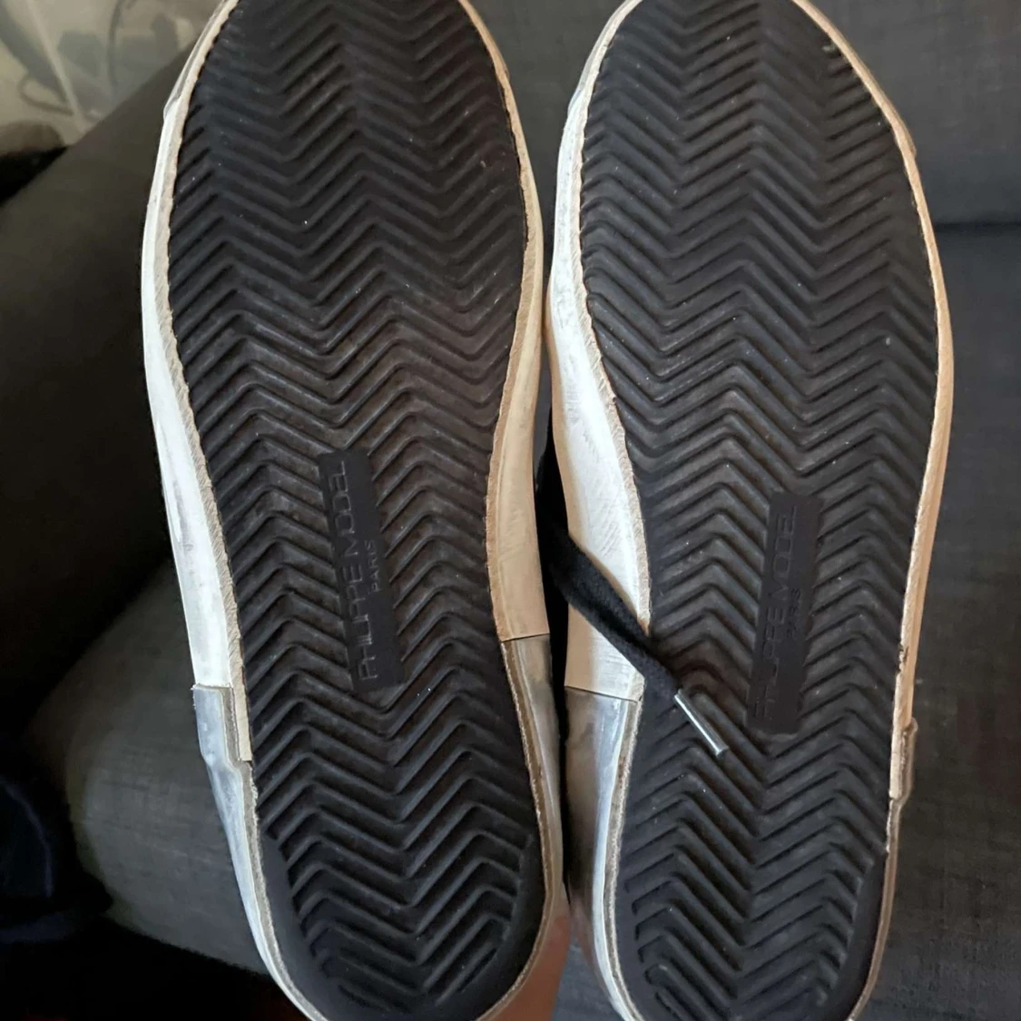 Svarta sneakers från Philippe Model - 91