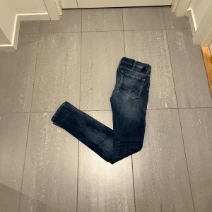 Replay Jeans  - Säljer nu dessa replay jeans, skriv för fler bilder/frågor🙌🏼