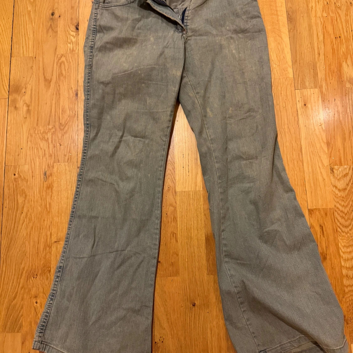 Gröna byxor med bootcut thrifted  - 90