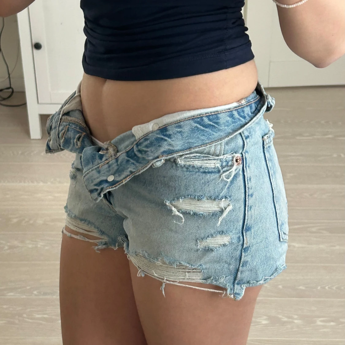 Ljusblåa jeansshorts