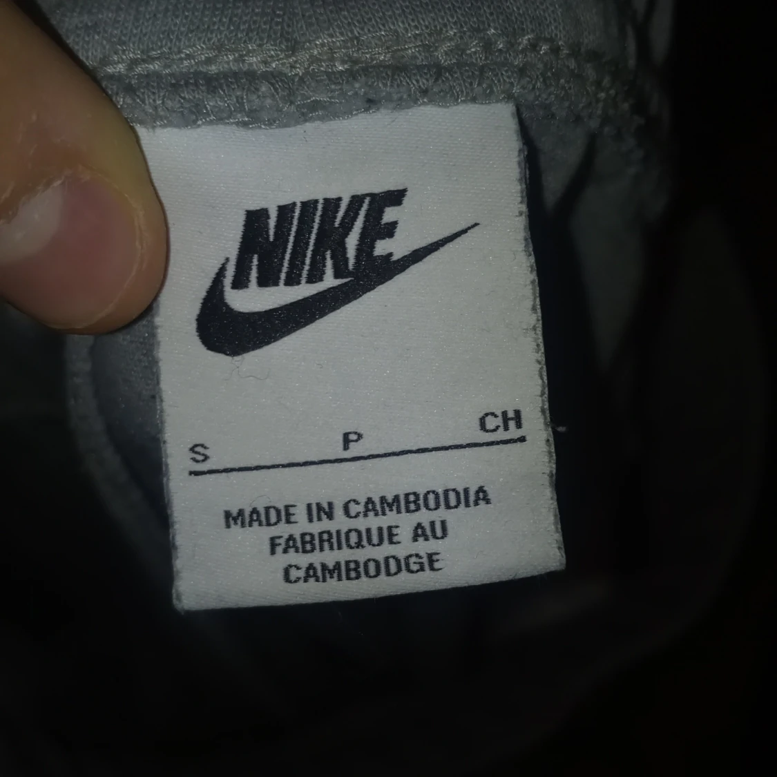 Grå mjukisbyxor från Nike - 2