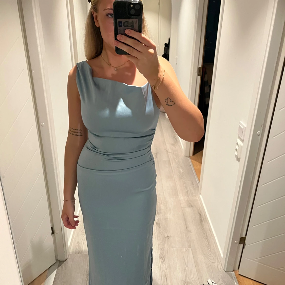 Adoore blå balklänning - 91