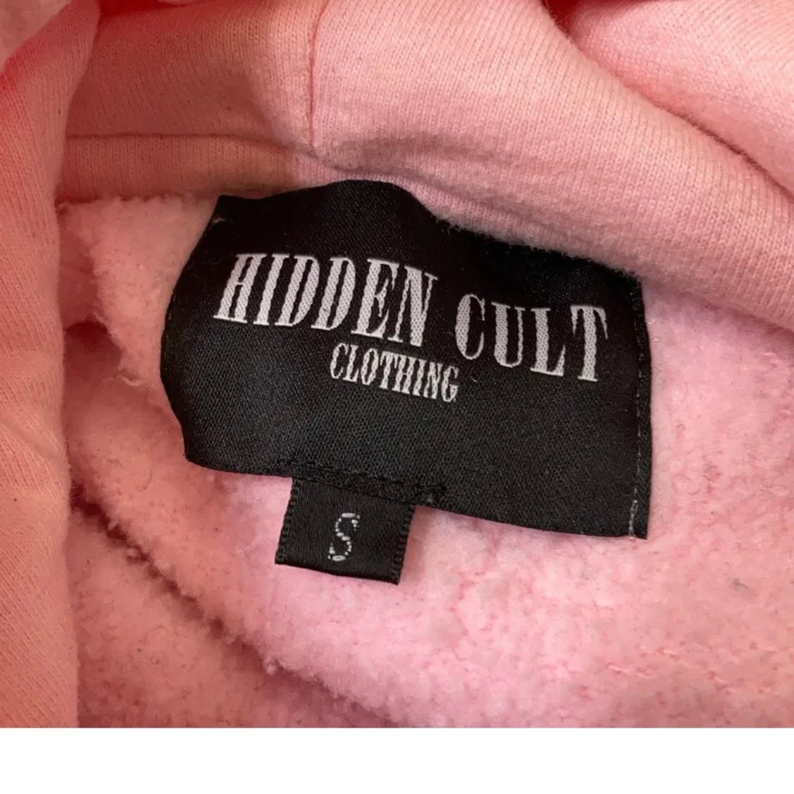 Rosa hoodie från Hidden Cult - 3