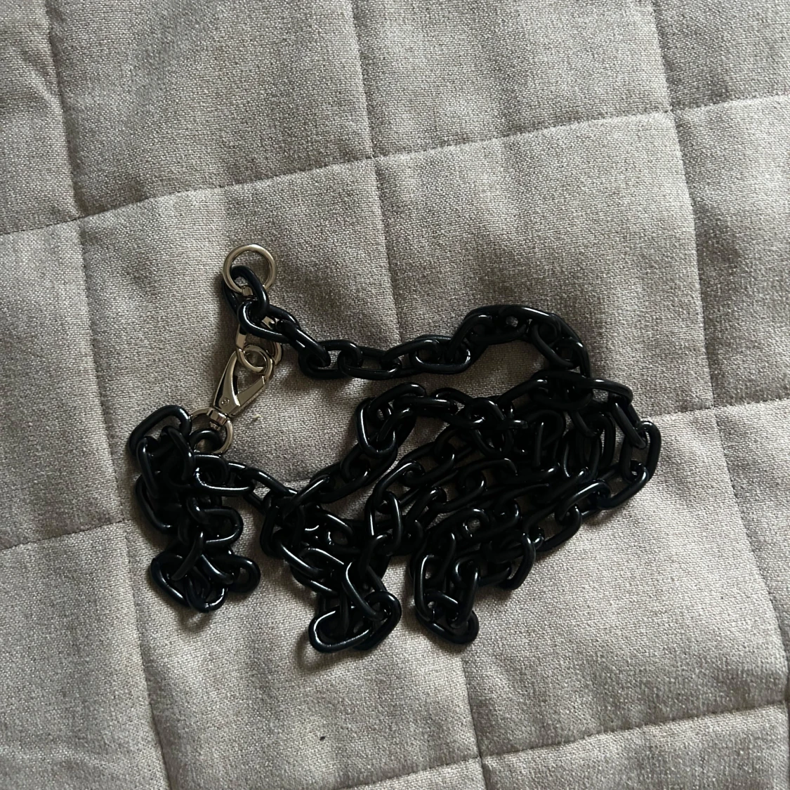 Svart axelväska från Valentino - 4