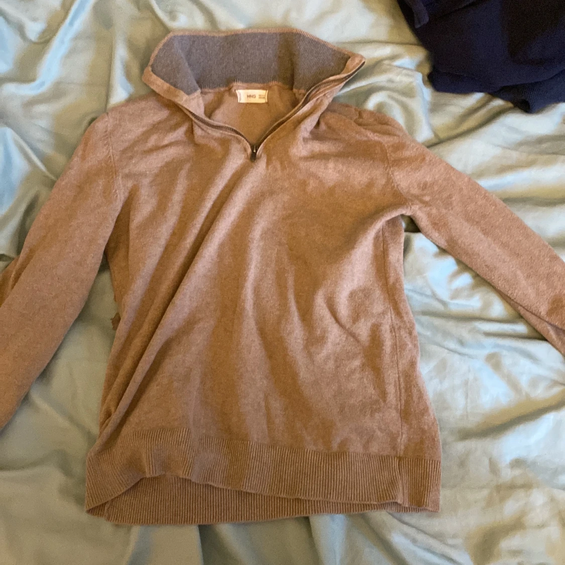 Beige tröja från MNG