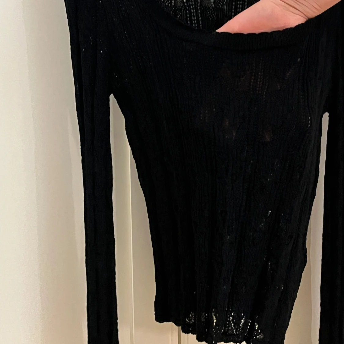 Svart ribbad tröja - 90