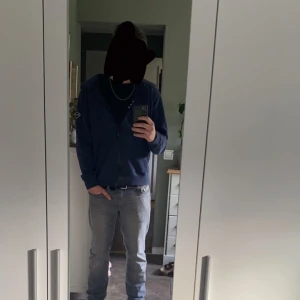 Replay zip - Replay zip mörkblå skick 7/10 storlek m men passar även L.