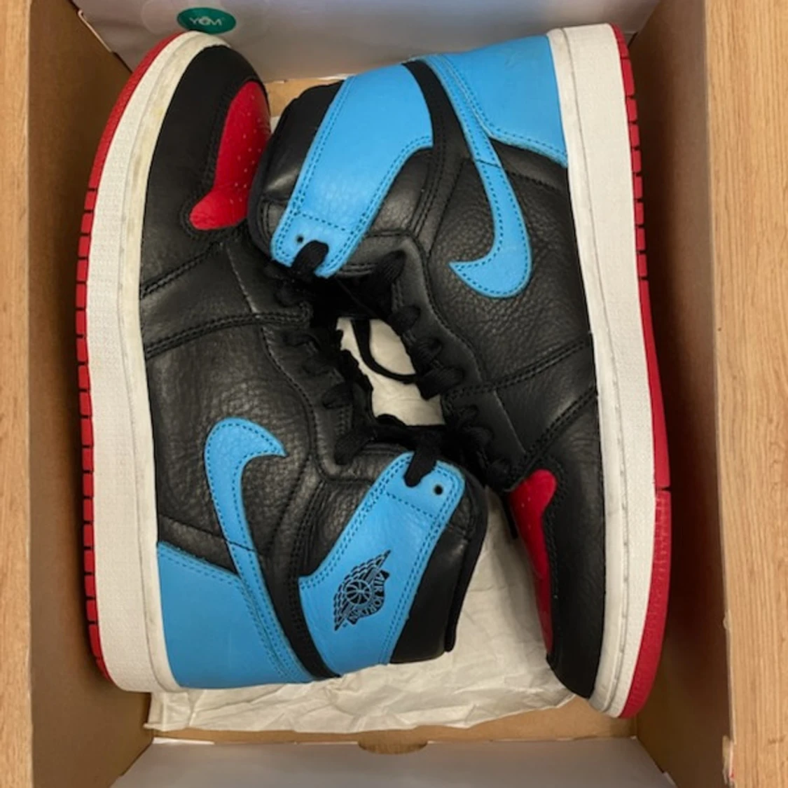 Nike Air Jordan 1 High OG UNC to Chicago