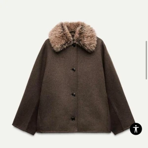 Någon med storlek S som vill byta till M? Endast byte säljer ej  - Någon med storlek S som vill byta till M? Endast byte säljer ej 