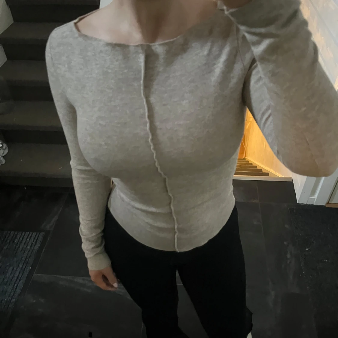 Beige långärmad tröja