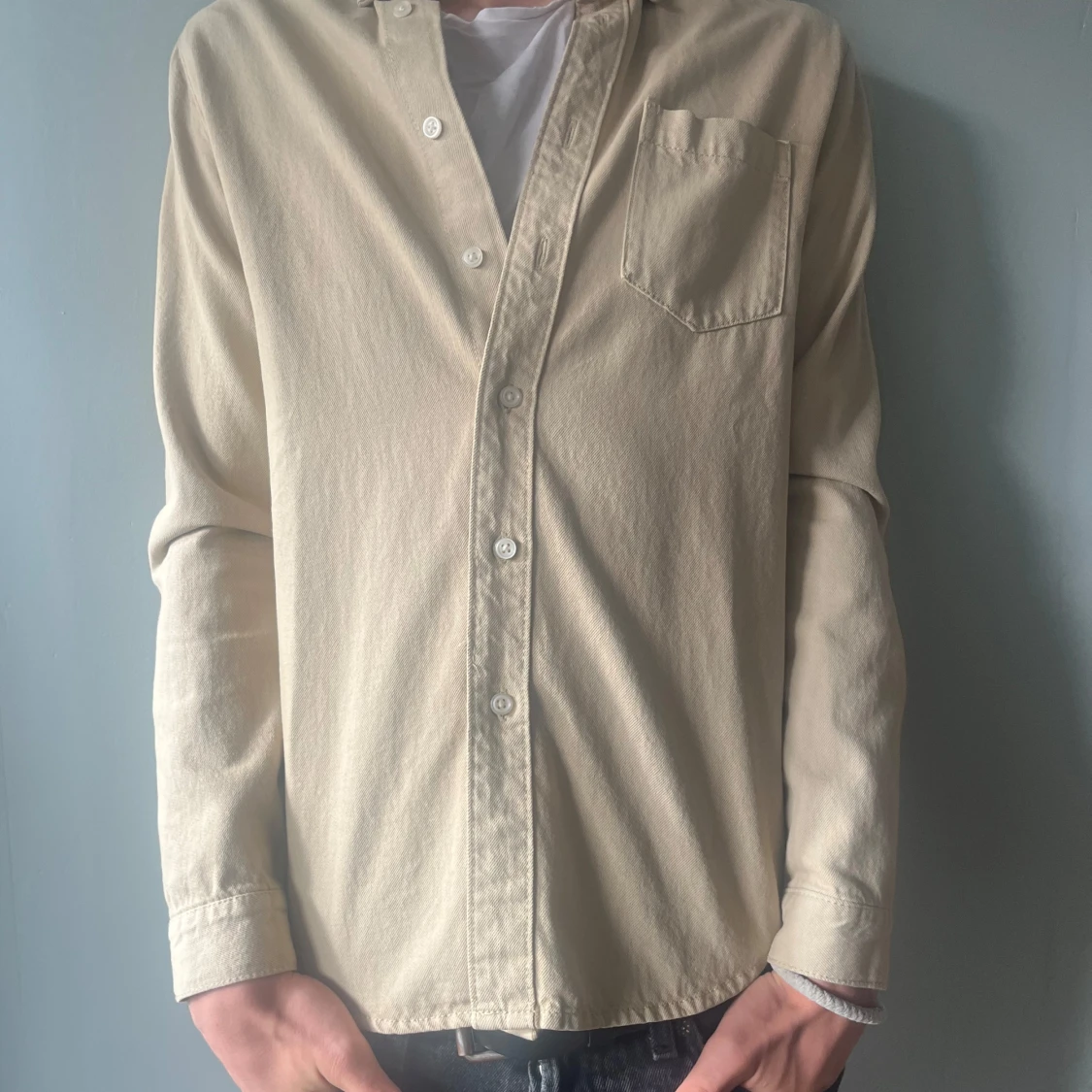Beige skjorta från zara
