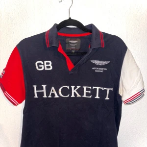 Hackett Aston Martin Racing - Tuff piké från Aston Martin Racing by Hackett.  Storlek M