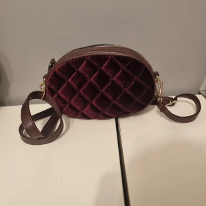 Ny väska - Ny väska, aldrig använd. 100kr