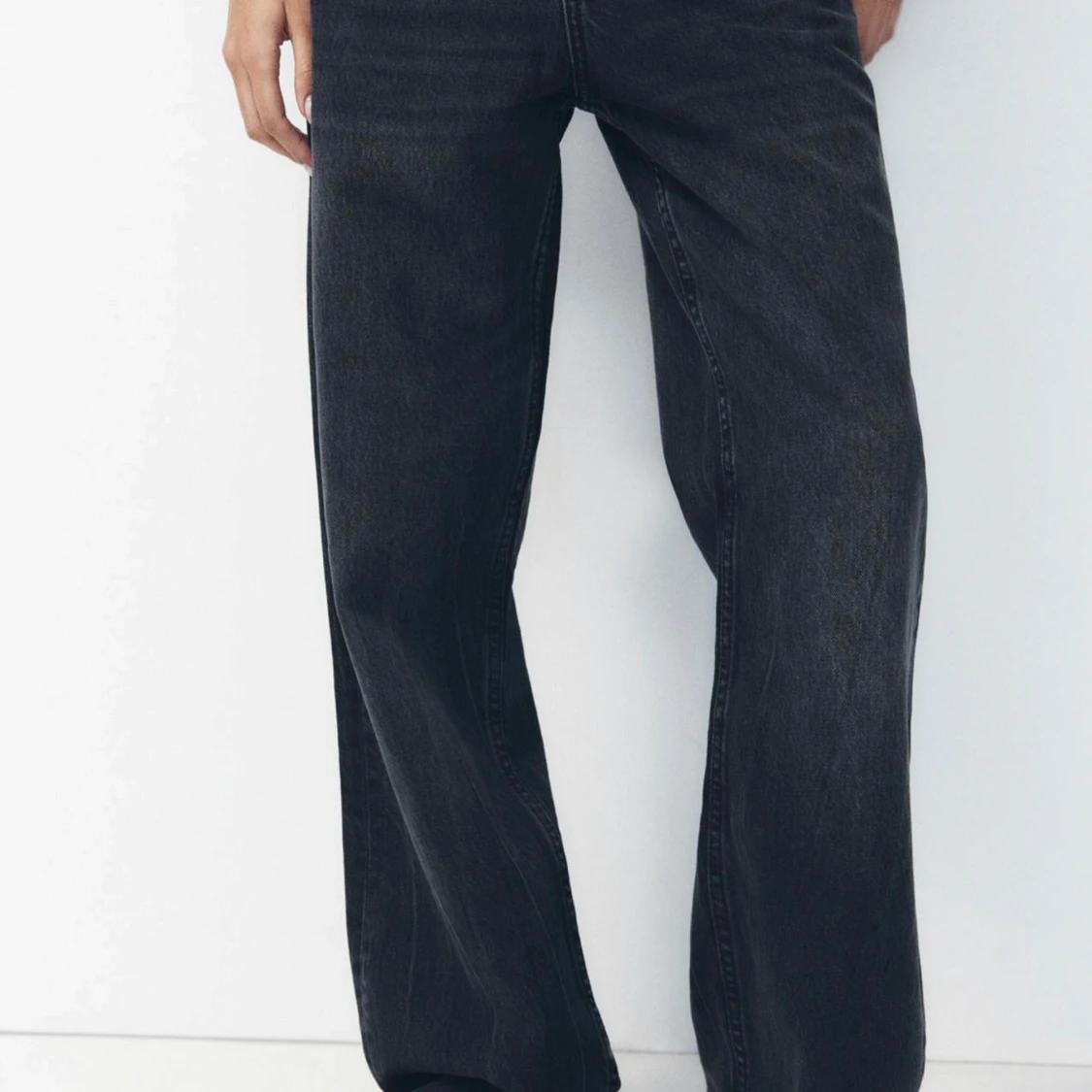 Svarta jeans mid waist - 90