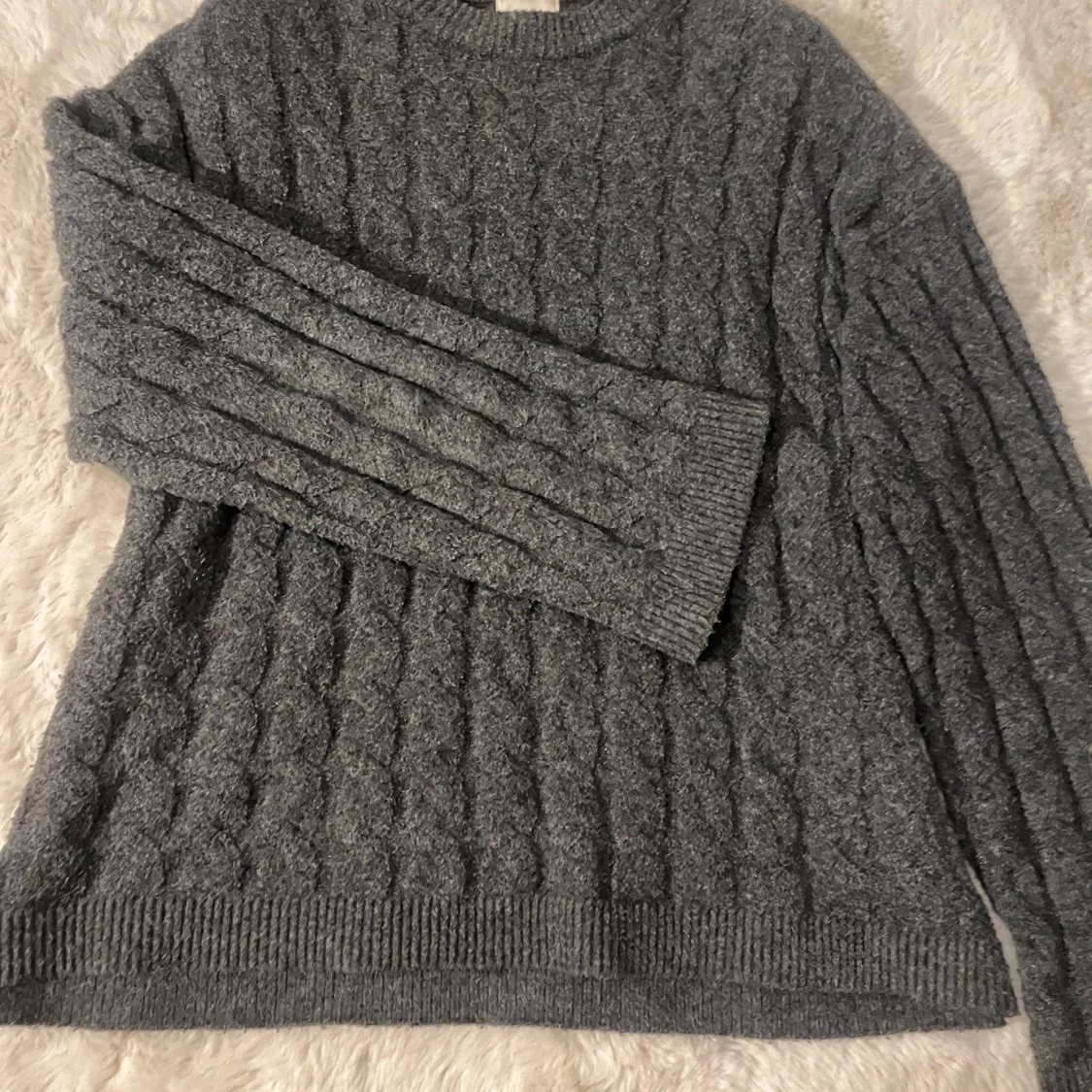 Kabelstickad tröja - 90