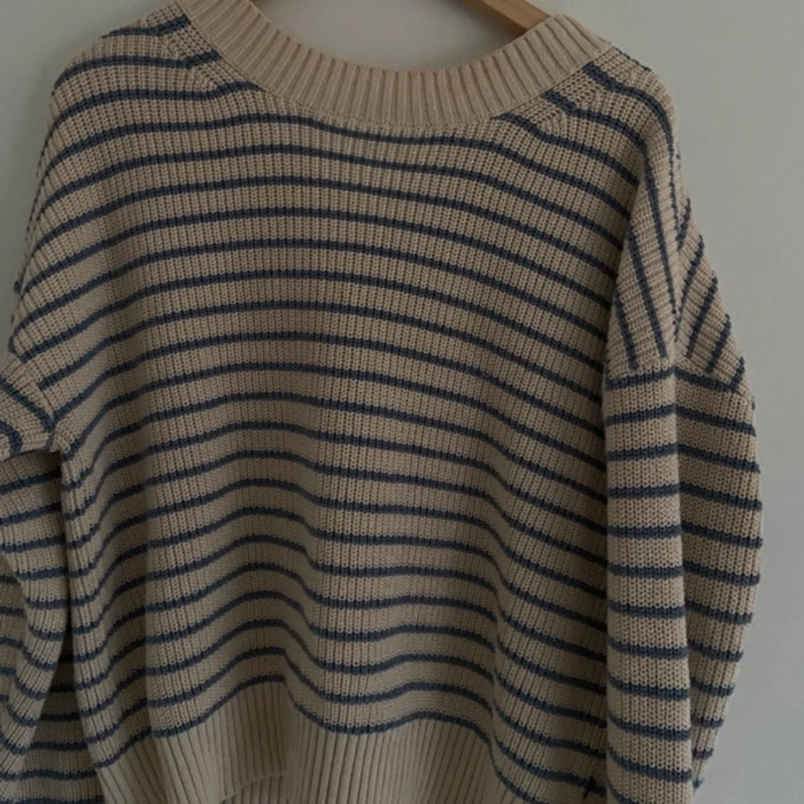Randig beige och blå tröja från Lexington - 1