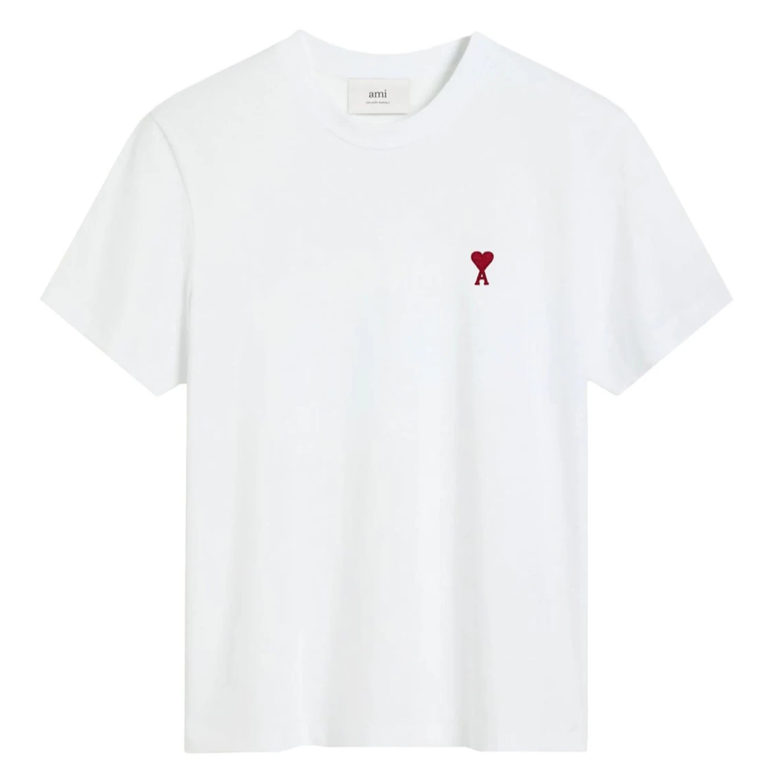 Vit t-shirt med rött hjärta från Ami
