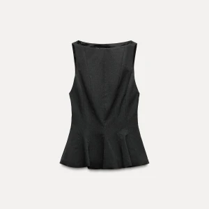 Kostymtopp - Kostymtopp i grå/svart färg från Zara helt slutsåld, storlek S, använd 1 gång så superfint skick!