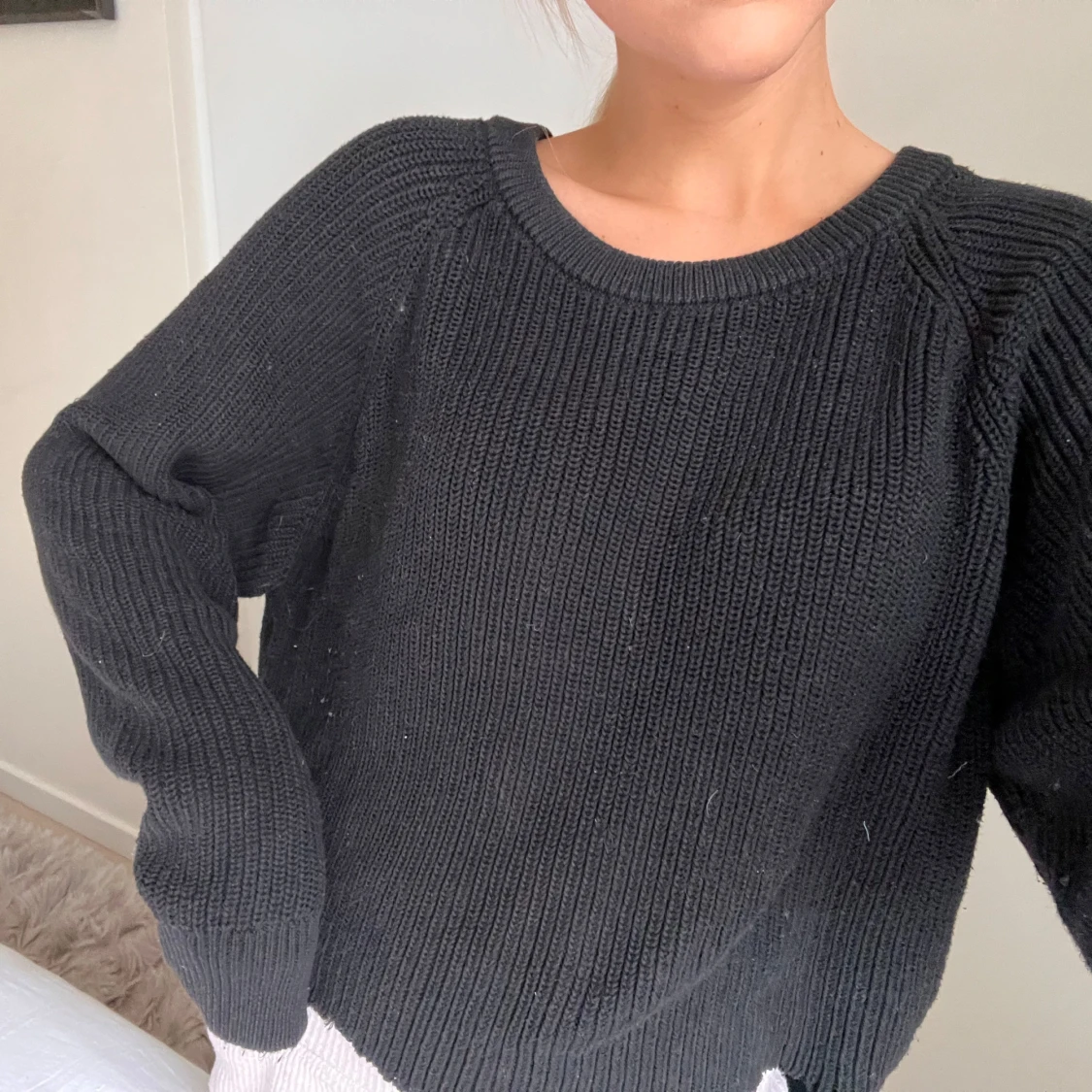 Svart stickad tröja med dragkedja - 3