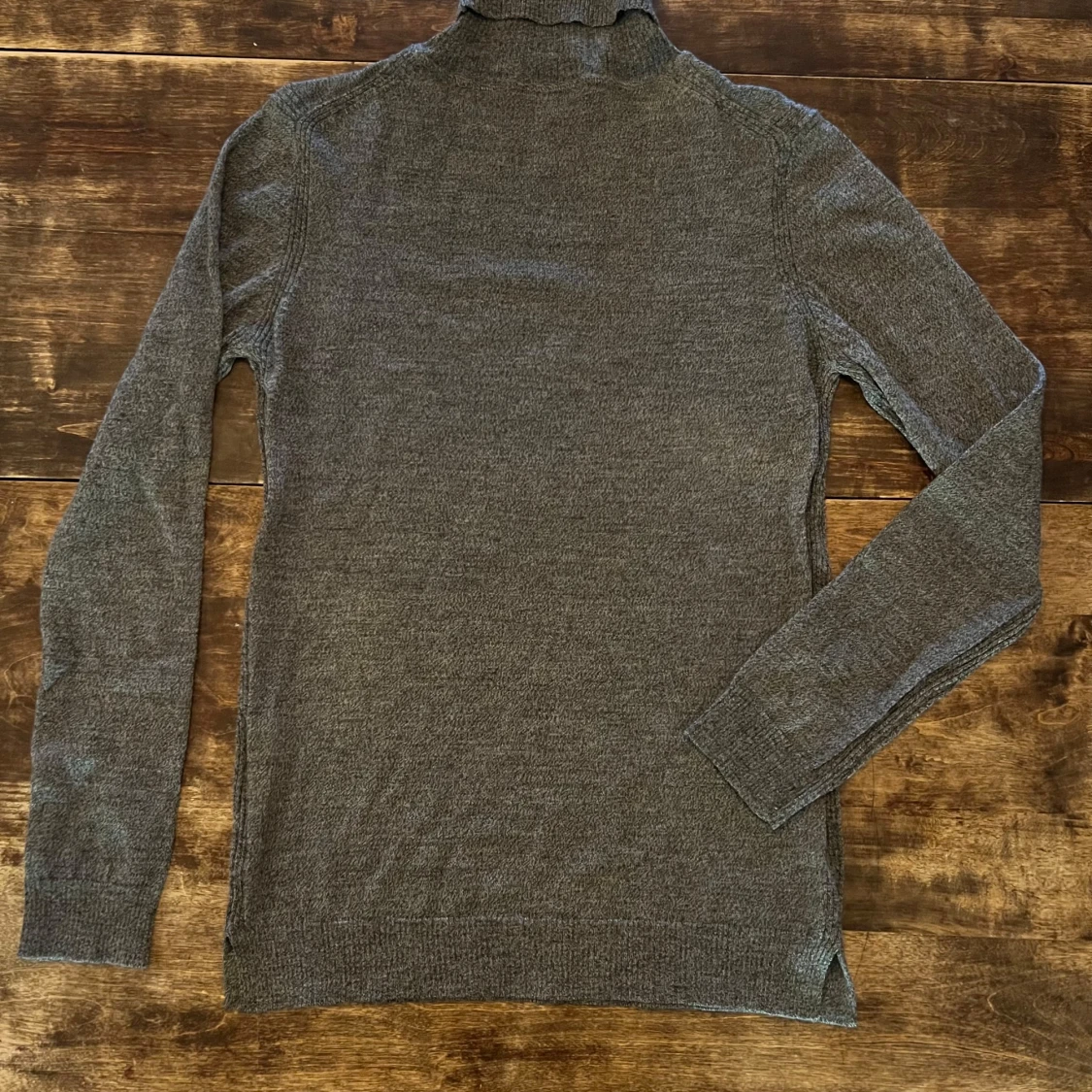 Set i merinoull, grå polotröja och byxor från Dagmar, stl S-M - 1