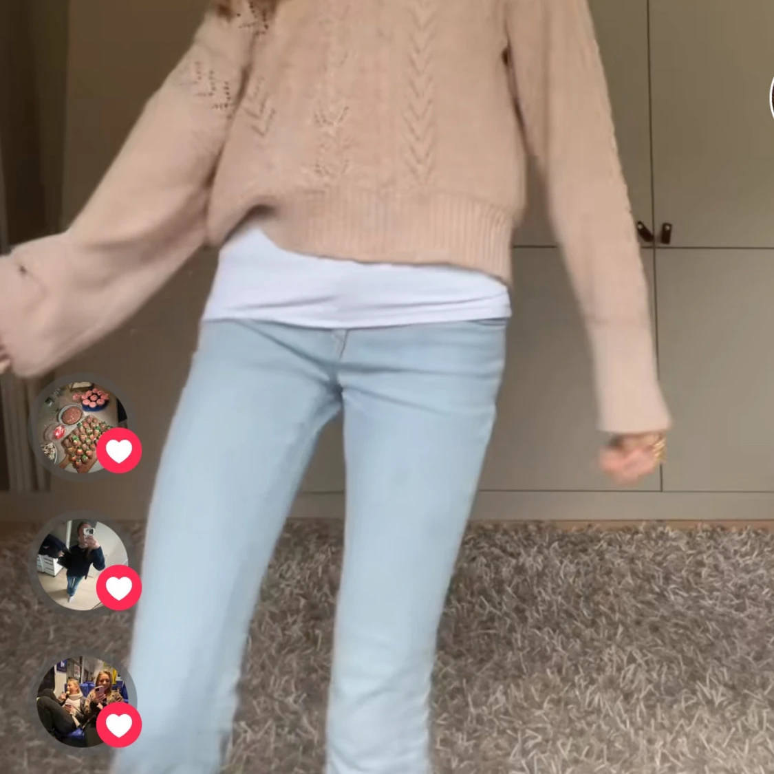 Unika och snygga Ljusblå lågmidjade bootcut jeans