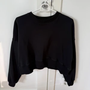 Sweatshirt - Bra skick. 