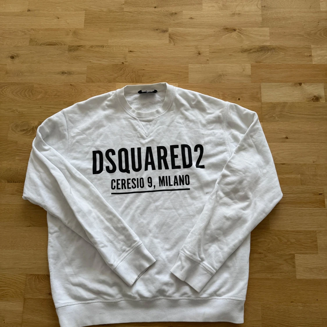 Vit sweatshirt från Dsquared2