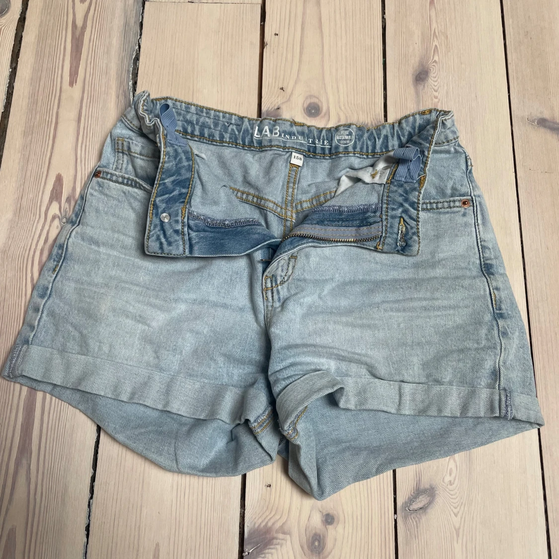 Jeansshorts från LAB Industries  - 2