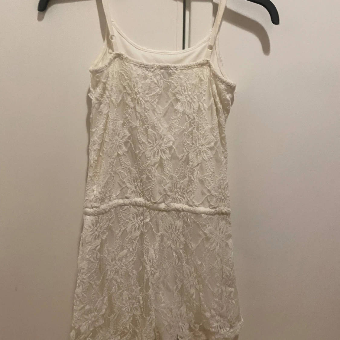 Vit spetsklänning  - 1