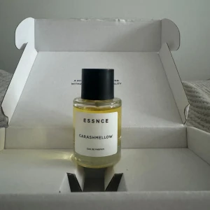 Essnce Carashmellow - .