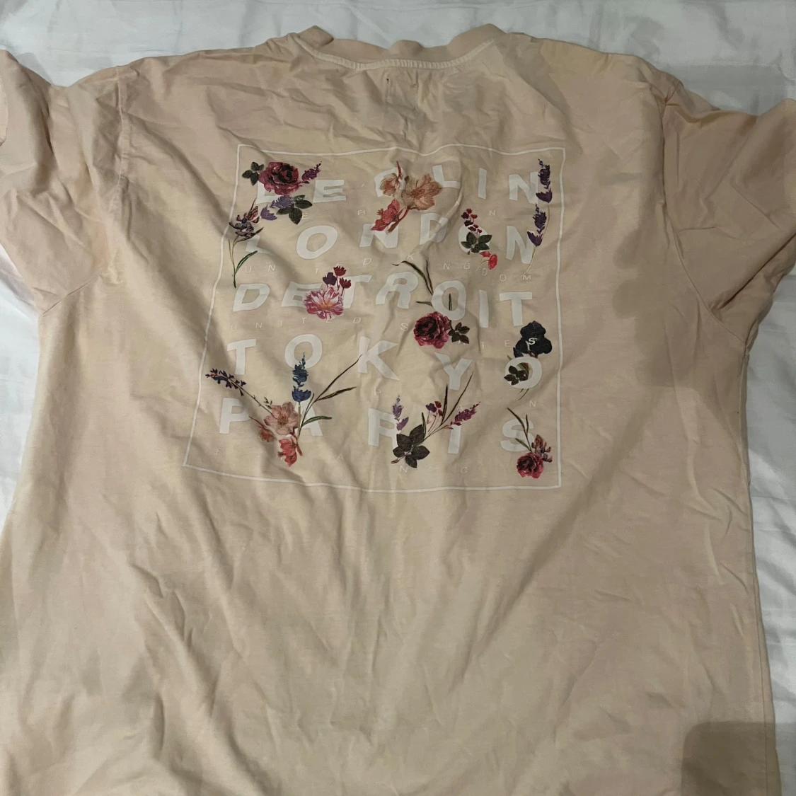 Printad beige T-shirt - 90