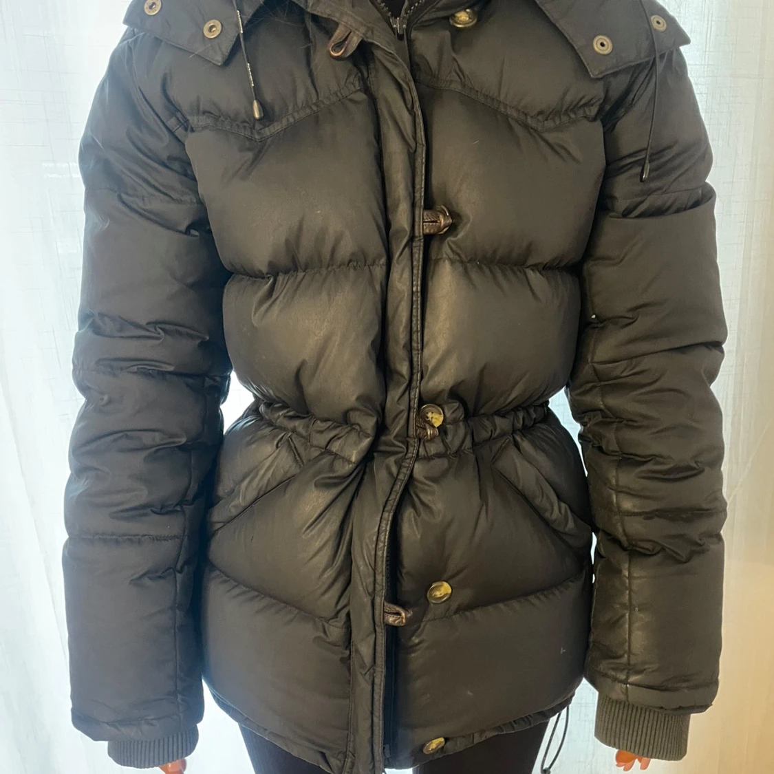 Svart vinterjacka  - 91