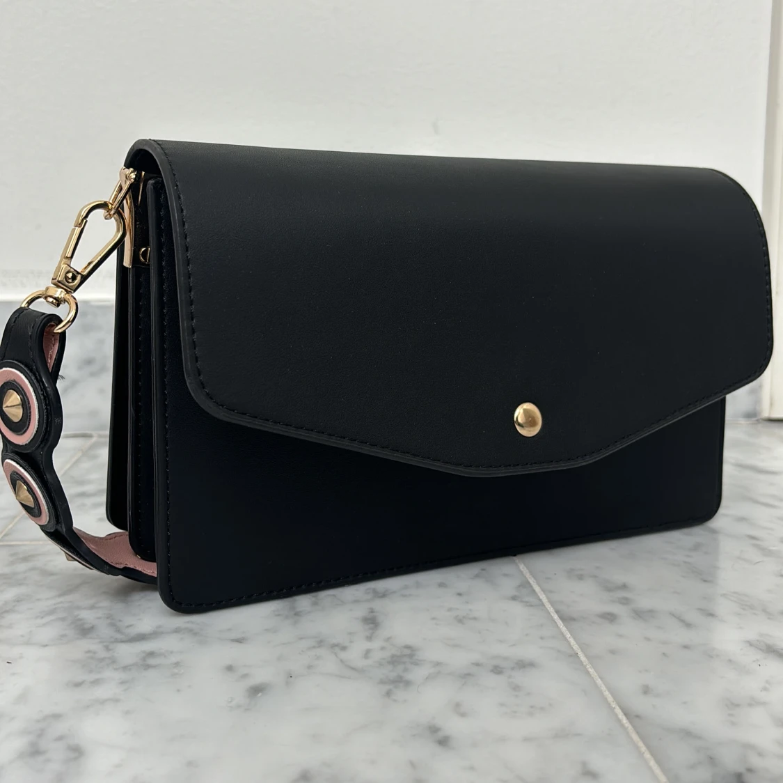 Gina triclot axelremsväska! - 91