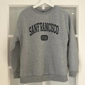 Sweatshirt - Fin tröja, aldrig använd