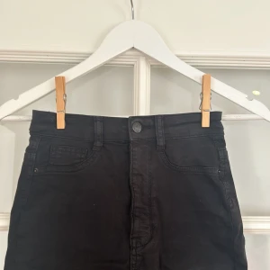 Jeanskjol - Jeanskjol i okej skick