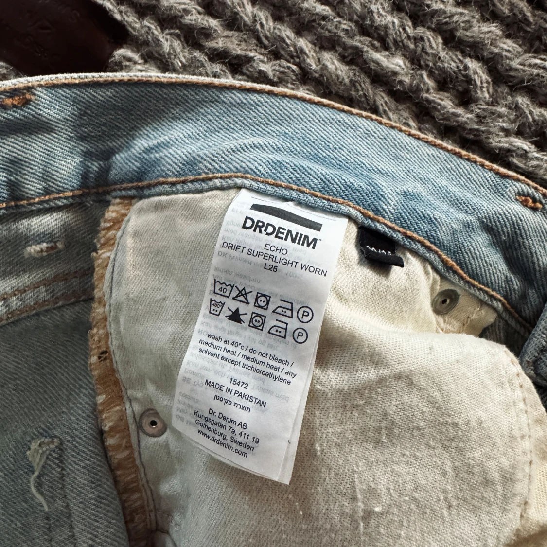 De. Denim highwaist ljusblåa - 92