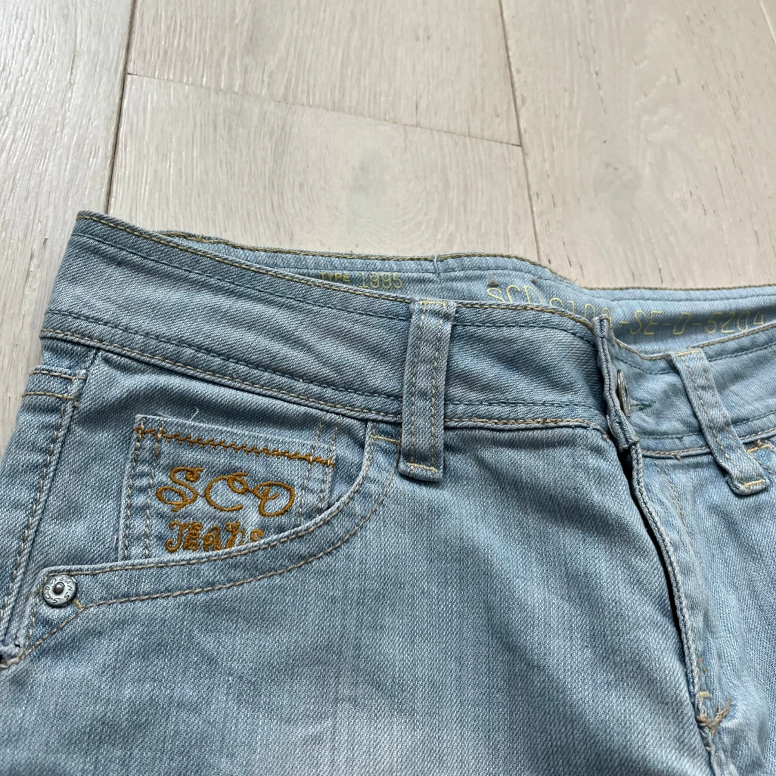 Lågmidjade Jeans - 3